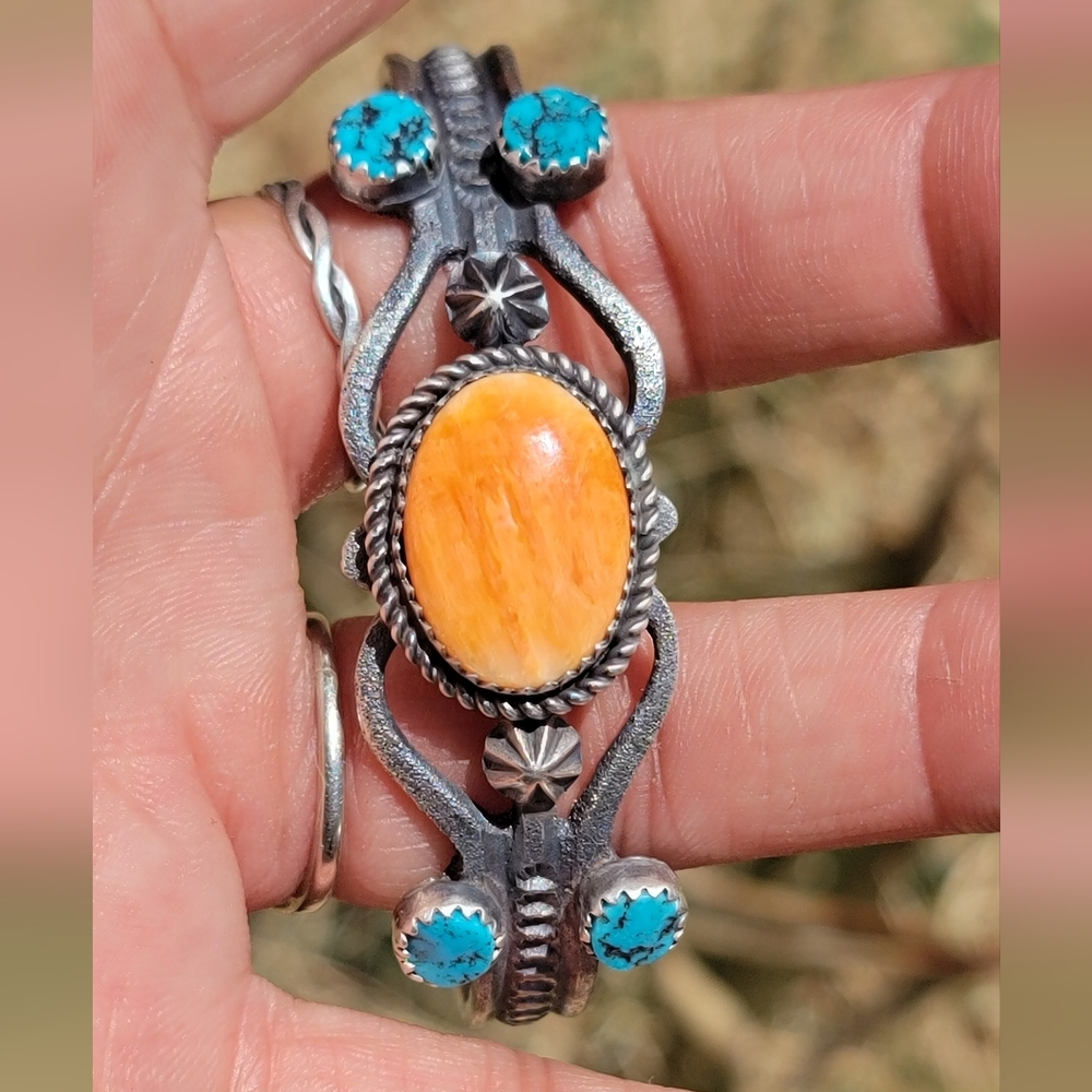 Native American handmade orange spiny oyster & turquoise sand cast tufa cast